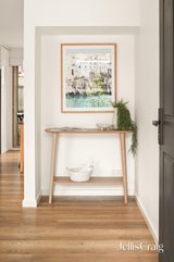 https://images.listonce.com.au/custom/160x/listings/12-fraser-avenue-edithvale-vic-3196/823/01808823_img_03.jpg?Dbr0mfja_h0