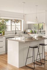 https://images.listonce.com.au/custom/160x/listings/12-fraser-avenue-edithvale-vic-3196/823/01808823_img_07.jpg?Z_-UEuJIKFI