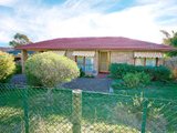 https://images.listonce.com.au/custom/160x/listings/12-gale-court-yarra-glen-vic-3775/192/01525192_img_01.jpg?wyxARjpV9gM