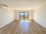 https://images.listonce.com.au/custom/160x/listings/12-geometry-drive-charlemont-vic-3217/935/01983935_img_05.jpg?1KxU-xBc7kk