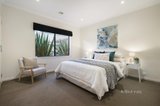 https://images.listonce.com.au/custom/160x/listings/12-glass-crescent-doreen-vic-3754/571/01054571_img_07.jpg?ufNM_D-r8M8