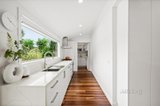 https://images.listonce.com.au/custom/160x/listings/12-glen-cairn-avenue-ringwood-vic-3134/300/01641300_img_07.jpg?x05X2wCyRhE