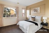 https://images.listonce.com.au/custom/160x/listings/12-gonella-crescent-bundoora-vic-3083/132/01817132_img_16.jpg?fDRiKsjDRFQ