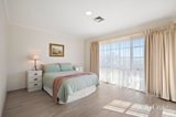https://images.listonce.com.au/custom/160x/listings/12-great-oak-court-mooroolbark-vic-3138/492/01973492_img_15.jpg?vDMkCgWunSo