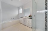 https://images.listonce.com.au/custom/160x/listings/12-grenfell-road-mount-waverley-vic-3149/611/00147611_img_08.jpg?S-bSAZ6nQjw