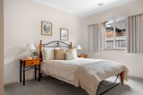 https://images.listonce.com.au/custom/160x/listings/12-gwendoline-avenue-woodend-vic-3442/486/01362486_img_12.jpg?FW1ea__mhBg