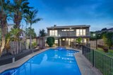 https://images.listonce.com.au/custom/160x/listings/12-hanwell-court-glen-waverley-vic-3150/120/00840120_img_09.jpg?iWeBFh07ScA