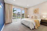 https://images.listonce.com.au/custom/160x/listings/12-hanwell-court-glen-waverley-vic-3150/681/01605681_img_09.jpg?gq-0ndtqzaE