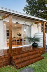 https://images.listonce.com.au/custom/160x/listings/12-harker-street-alphington-vic-3078/006/01717006_img_09.jpg?SQPHujUiYzA