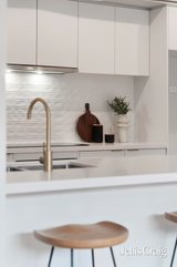 https://images.listonce.com.au/custom/160x/listings/12-harrison-street-mitcham-vic-3132/601/01982601_img_08.jpg?vB8X_UdkDWY
