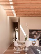 https://images.listonce.com.au/custom/160x/listings/12-henry-street-hawthorn-vic-3122/459/01907459_img_07.jpg?dgEarMVGHUQ