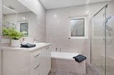 https://images.listonce.com.au/custom/160x/listings/12-henwood-street-forest-hill-vic-3131/323/01063323_img_08.jpg?cC7iYLdZxY0