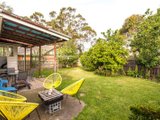 https://images.listonce.com.au/custom/160x/listings/12-hesleden-street-essendon-vic-3040/061/00848061_img_07.jpg?D3eAOB275TE