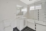 https://images.listonce.com.au/custom/160x/listings/12-hilton-street-mount-waverley-vic-3149/003/01024003_img_05.jpg?dOs0PnjEOT4