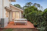 https://images.listonce.com.au/custom/160x/listings/12-holly-green-close-donvale-vic-3111/357/01874357_img_11.jpg?k2dyHhmRXQ8