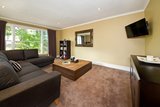 https://images.listonce.com.au/custom/160x/listings/12-howard-rd-dingley-village-vic-3172/396/01924396_img_04.jpg?MMWOIgNv-BU