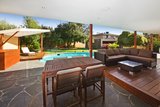 https://images.listonce.com.au/custom/160x/listings/12-howard-rd-dingley-village-vic-3172/396/01924396_img_08.jpg?8EVPefSIOag