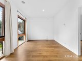 https://images.listonce.com.au/custom/160x/listings/12-ingram-avenue-glen-waverley-vic-3150/484/01942484_img_05.jpg?jbip02WQg70