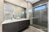 https://images.listonce.com.au/custom/160x/listings/12-jarrah-court-glen-waverley-vic-3150/320/01989320_img_19.jpg?Y4rGGiuKEEc