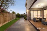https://images.listonce.com.au/custom/160x/listings/12-jarrah-court-glen-waverley-vic-3150/320/01989320_img_23.jpg?iv5A8I-BGvs