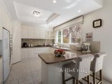 https://images.listonce.com.au/custom/160x/listings/12-jonquil-court-doncaster-east-vic-3109/848/01008848_img_03.jpg?8gSEZ2GtC-Q