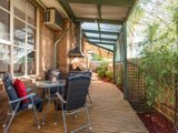 https://images.listonce.com.au/custom/160x/listings/12-kambora-court-mooroolbark-vic-3138/317/01524317_img_14.jpg?LxgzxmXUwNM