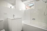https://images.listonce.com.au/custom/160x/listings/12-keerok-avenue-seaford-vic-3198/007/01687007_img_05.jpg?GdXnD7gyK4M