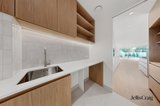 https://images.listonce.com.au/custom/160x/listings/12-kendall-street-elwood-vic-3184/138/01901138_img_06.jpg?3TBUIdCqnKs
