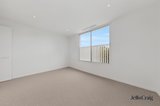https://images.listonce.com.au/custom/160x/listings/12-kendall-street-elwood-vic-3184/138/01901138_img_13.jpg?TWphQGAM-2Y
