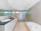 https://images.listonce.com.au/custom/160x/listings/12-kenmare-street-mont-albert-vic-3127/422/01743422_img_11.jpg?RnGso9w1Jy4