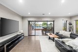 https://images.listonce.com.au/custom/160x/listings/12-kerry-close-doncaster-east-vic-3109/407/01577407_img_08.jpg?BXgxQiv1W5I