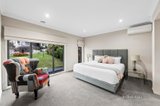 https://images.listonce.com.au/custom/160x/listings/12-kerry-close-doncaster-east-vic-3109/407/01577407_img_10.jpg?zqGvbg7CiYY