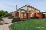 https://images.listonce.com.au/custom/160x/listings/12-kilburnie-drive-mernda-vic-3754/229/01854229_img_12.jpg?UpZyWUdcNME
