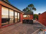 https://images.listonce.com.au/custom/160x/listings/12-kirkford-drive-mooroolbark-vic-3138/825/01524825_img_11.jpg?F2LU6zE74yM