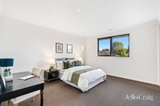 https://images.listonce.com.au/custom/160x/listings/12-kirstina-road-glen-waverley-vic-3150/336/01862336_img_14.jpg?ecGBVOfQG1Q