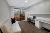 https://images.listonce.com.au/custom/160x/listings/12-knightsbridge-place-diamond-creek-vic-3089/882/01082882_img_07.jpg?asXRg2clROc