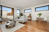 https://images.listonce.com.au/custom/160x/listings/12-lamb-street-moonee-ponds-vic-3039/774/01604774_img_01.jpg?rfzL6J5fAhg