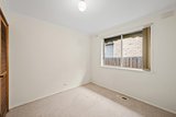 https://images.listonce.com.au/custom/160x/listings/12-lansell-road-mooroolbark-vic-3138/857/01723857_img_08.jpg?M3YBDMjlRXs