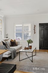 https://images.listonce.com.au/custom/160x/listings/12-latrobe-street-east-prahran-vic-3181/123/01973123_img_05.jpg?Ar5u1TLYiJ4