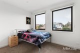 https://images.listonce.com.au/custom/160x/listings/12-lees-street-mckinnon-vic-3204/571/01893571_img_07.jpg?Cxb-YuPkHd8