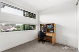 https://images.listonce.com.au/custom/160x/listings/12-lees-street-mckinnon-vic-3204/571/01893571_img_08.jpg?D4XXSjMmwds