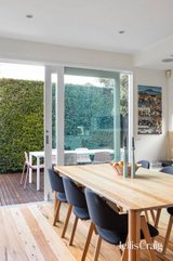 https://images.listonce.com.au/custom/160x/listings/12-lennox-street-northcote-vic-3070/415/01779415_img_09.jpg?ZrvlowUXS08