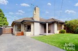 https://images.listonce.com.au/custom/160x/listings/12-lesden-street-bentleigh-east-vic-3165/495/01593495_img_04.jpg?qBctHJ2-3Ps