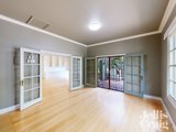 https://images.listonce.com.au/custom/160x/listings/12-lincoln-street-glen-iris-vic-3146/161/01773161_img_03.jpg?m1c4k_8Dj0A