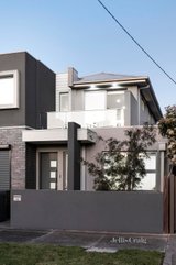 https://images.listonce.com.au/custom/160x/listings/12-loeman-street-essendon-vic-3040/220/01281220_img_21.jpg?lL9sYAi9iwk