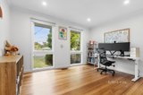 https://images.listonce.com.au/custom/160x/listings/12-lynn-drive-ferntree-gully-vic-3156/612/01509612_img_07.jpg?HyU5mVDtLQI