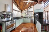 https://images.listonce.com.au/custom/160x/listings/12-macartney-avenue-kew-vic-3101/298/01095298_img_05.jpg?QyV6RLbrpO0