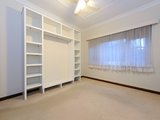 https://images.listonce.com.au/custom/160x/listings/12-maple-street-box-hill-vic-3128/391/01927391_img_04.jpg?gv6C273JslU