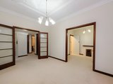 https://images.listonce.com.au/custom/160x/listings/12-maple-street-box-hill-vic-3128/391/01927391_img_08.jpg?xNG8EtlduQ0