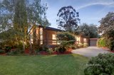 https://images.listonce.com.au/custom/160x/listings/12-marilyn-crescent-ringwood-vic-3134/634/01596634_img_02.jpg?_2TKoqlgq1M